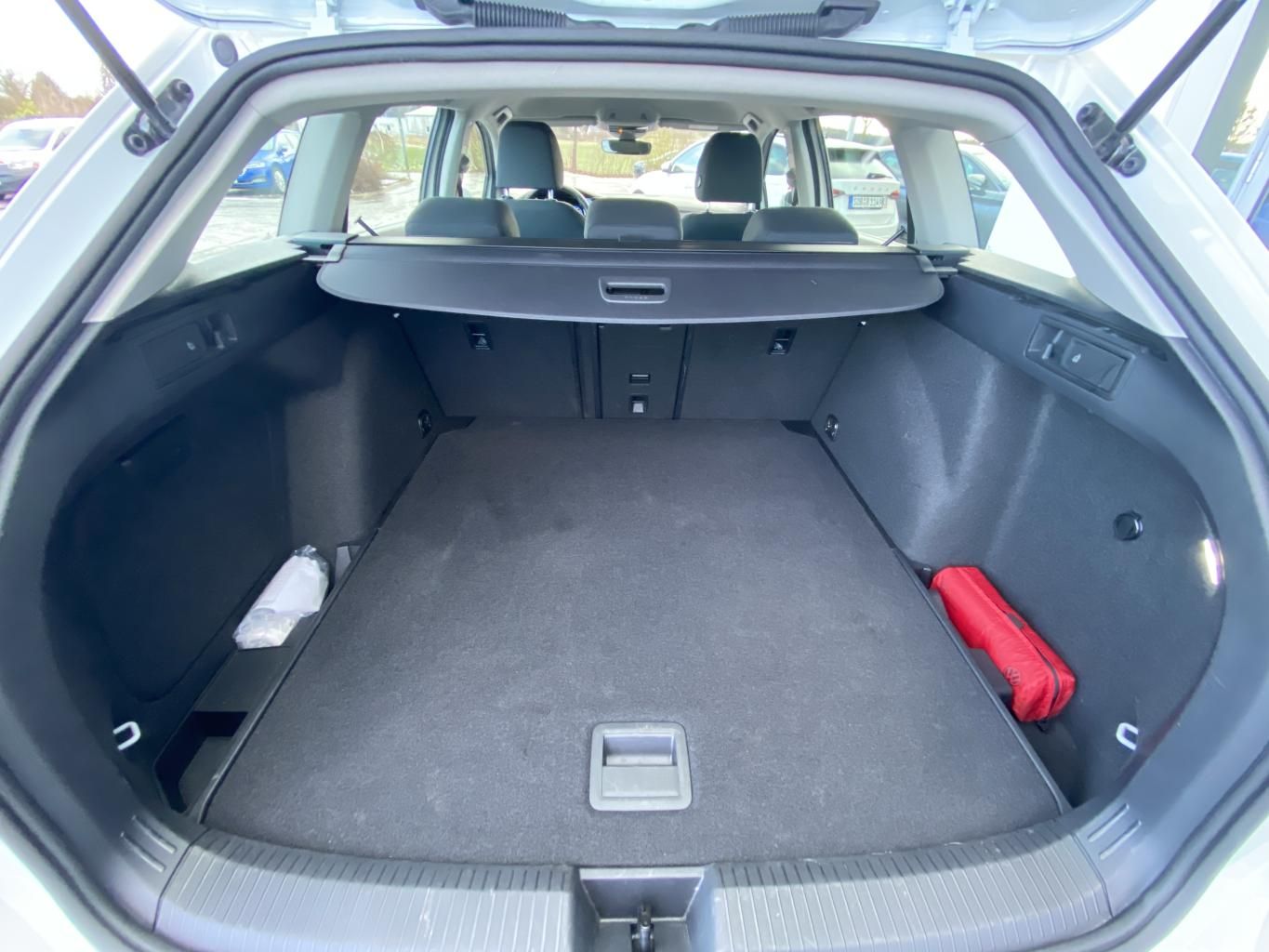 Volkswagen Golf Variant 2.0 TDI Life NAVI+LED+KAMERA+AHK+AP foto 13