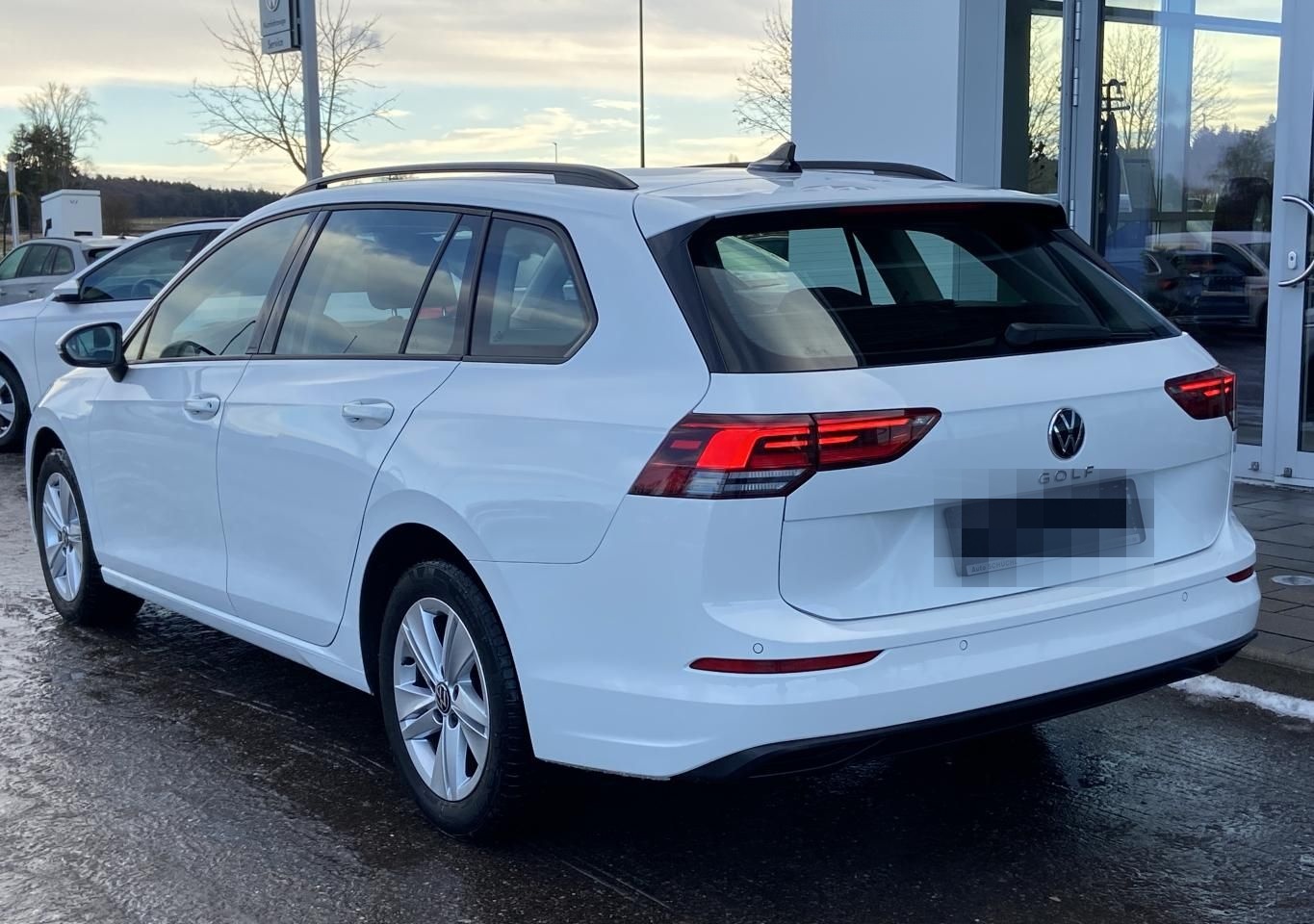 Volkswagen Golf Variant 2.0 TDI Life NAVI+LED+KAMERA+AHK+AP foto 3