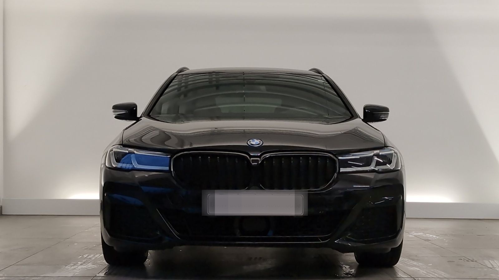 BMW 520e Touring M Sport Navi/Laser/RFK/HuD/ACC/DAB foto 2