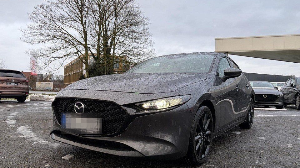 Mazda 3 | VFW | Exclusive-Line | Design-Paket | BOSE foto 2