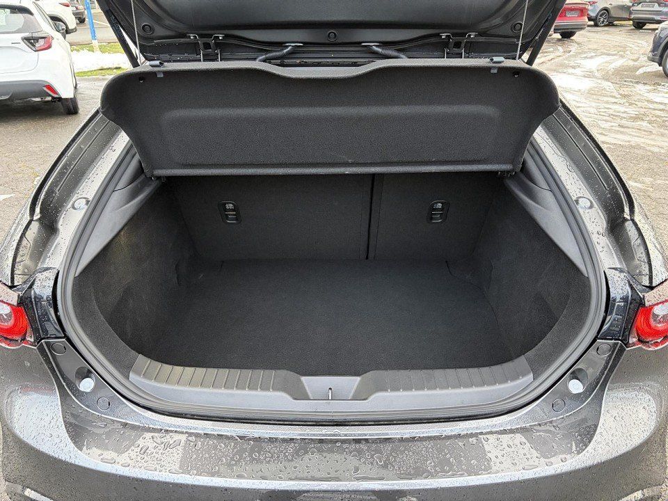 Mazda 3 | VFW | Exclusive-Line | Design-Paket | BOSE foto 6