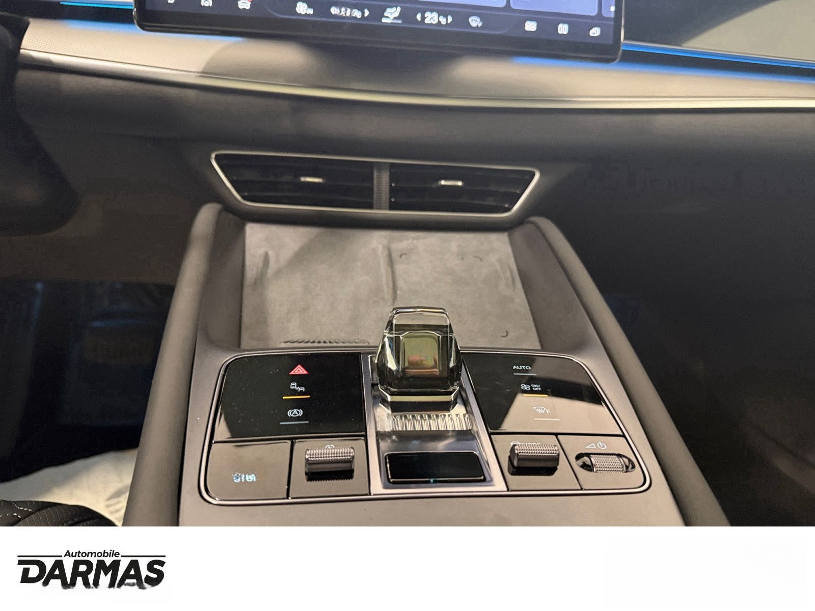 BYD SEALION 7 Comfort foto 13