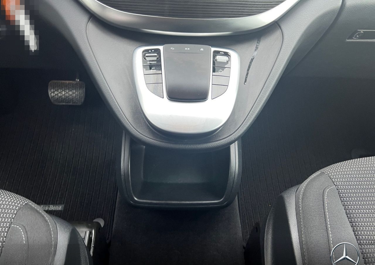 Mercedes-Benz EQV 300 L2, 6-Sitzer, MBUX, Kamera, Distronic foto 14