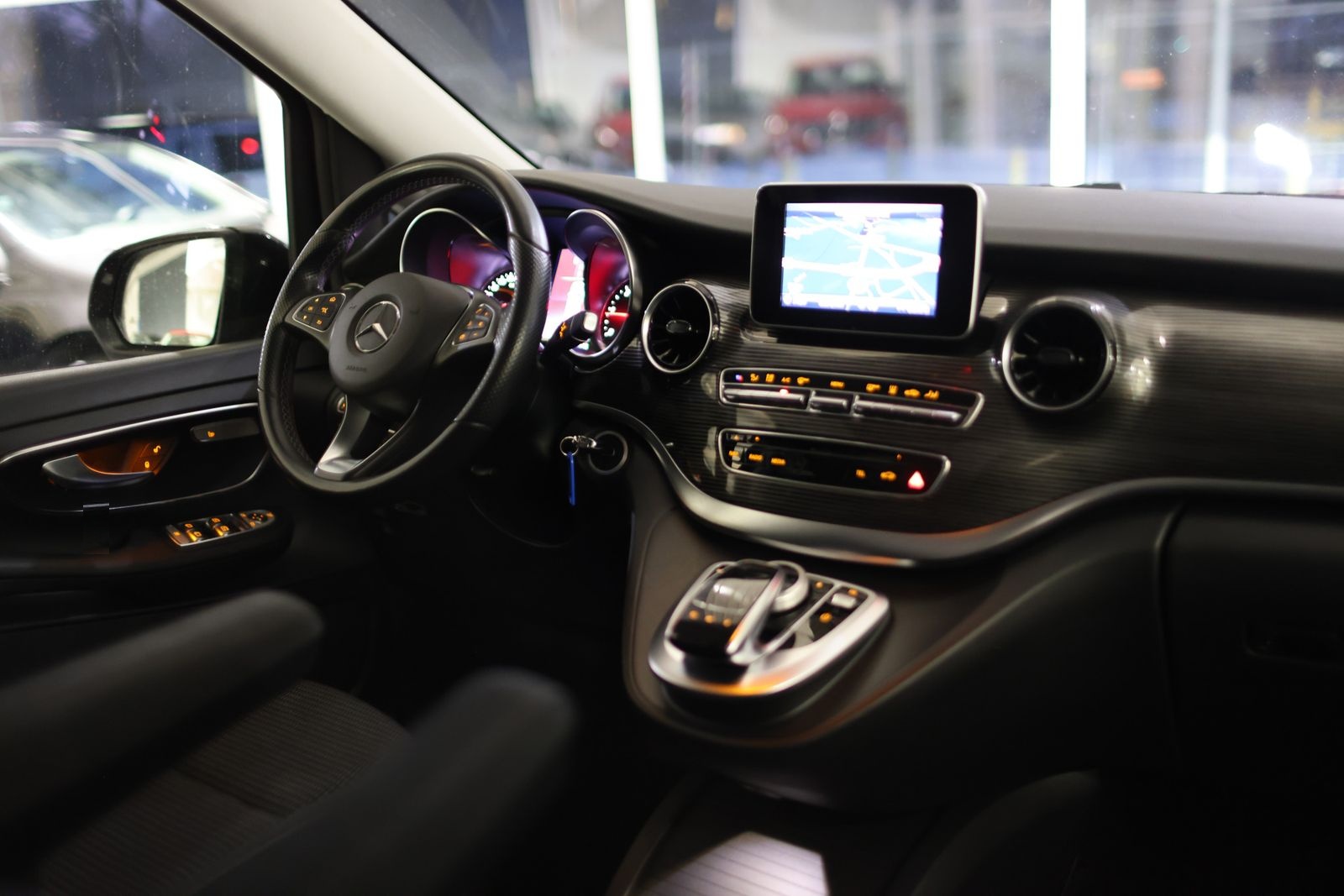 Mercedes-Benz V 220d MARCO POLO / HORIZON EDITION / DISTRONIC foto 8
