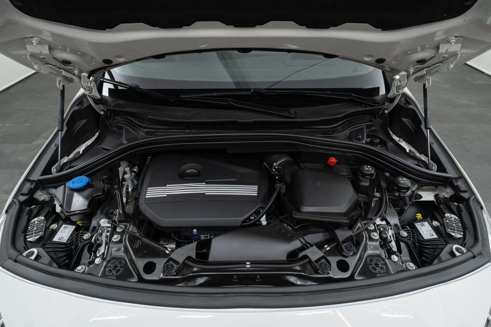 BMW 220 i Active Tourer M Sport foto 7