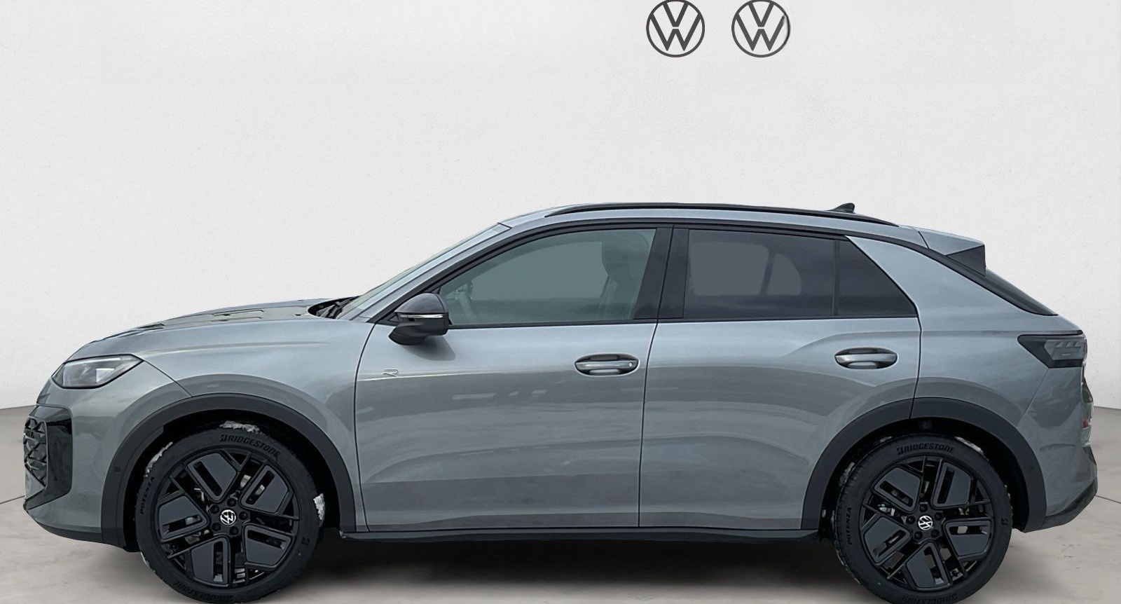 Volkswagen T-Roc R-Line 1.5 eTSI DSG AHK Kamera Navi ACC Ke foto 2