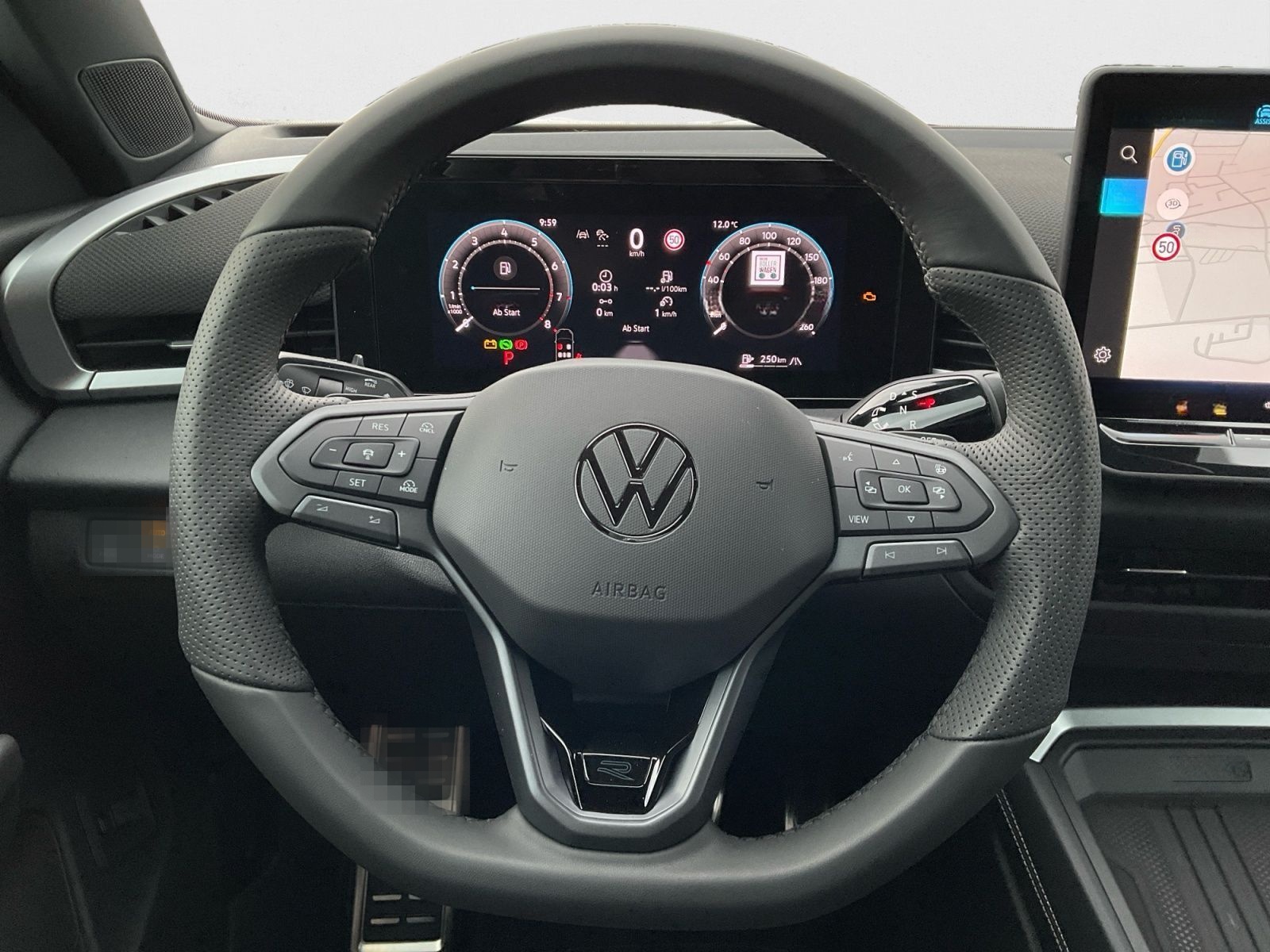 Volkswagen T-Roc R-Line 1.5 eTSI DSG AHK Kamera Navi ACC Ke foto 12