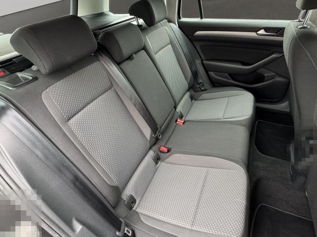 Volkswagen Passat Variant 1.5 TSI DSG NAVI+LED+KAMERA foto 15
