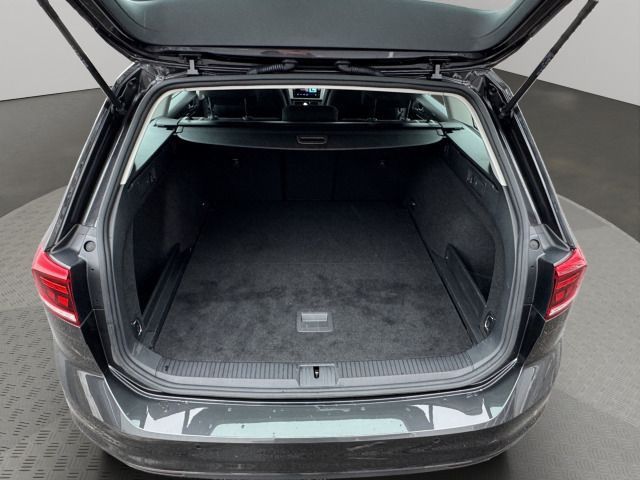 Volkswagen Passat Variant 1.5 TSI DSG NAVI+LED+KAMERA foto 16