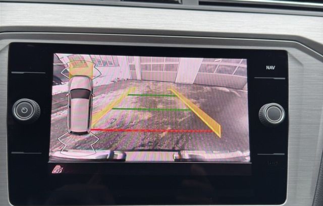 Volkswagen Passat Variant 1.5 TSI DSG NAVI+LED+KAMERA foto 17