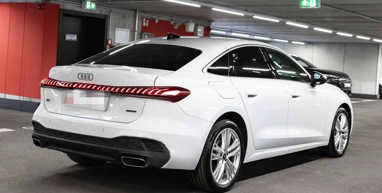 Audi A5 Limousine TFSI quattro 150kW s tronic foto 8