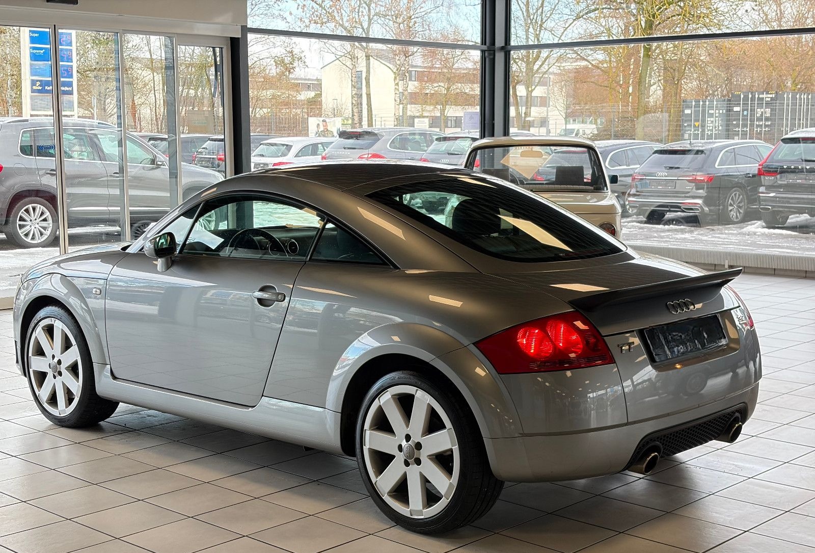 Audi TT Coupe 3.2 quattro · Automatik · Tempomat · foto 9