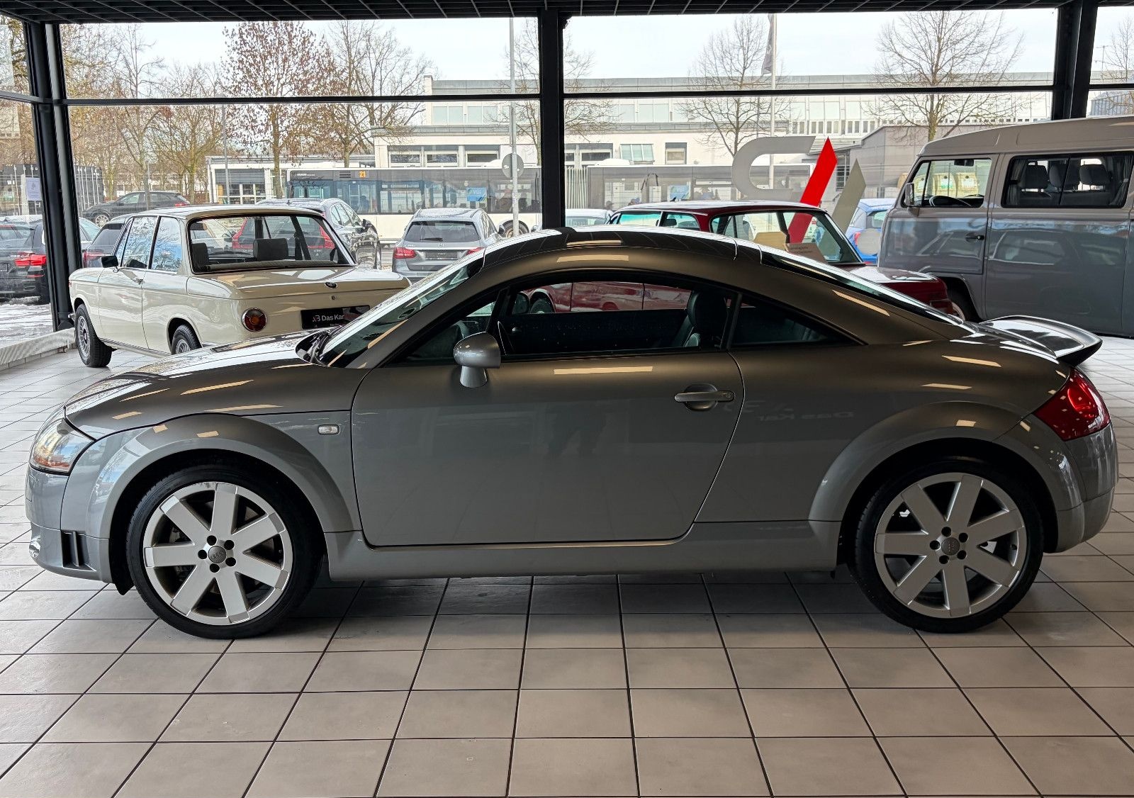 Audi TT Coupe 3.2 quattro · Automatik · Tempomat · foto 10