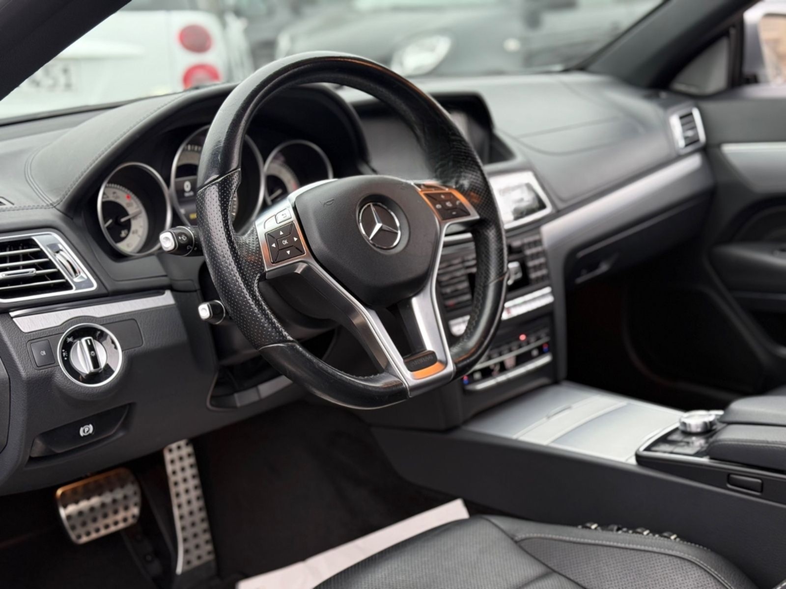 Mercedes-Benz E400 CABRIO*AMG*KAMERA*COMAND*LED-ILS*EXCLUSIV* foto 19