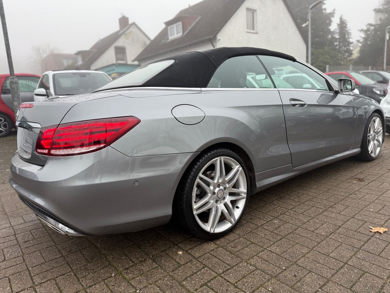 Mercedes-Benz E400 CABRIO*AMG*KAMERA*COMAND*LED-ILS*EXCLUSIV* foto 26