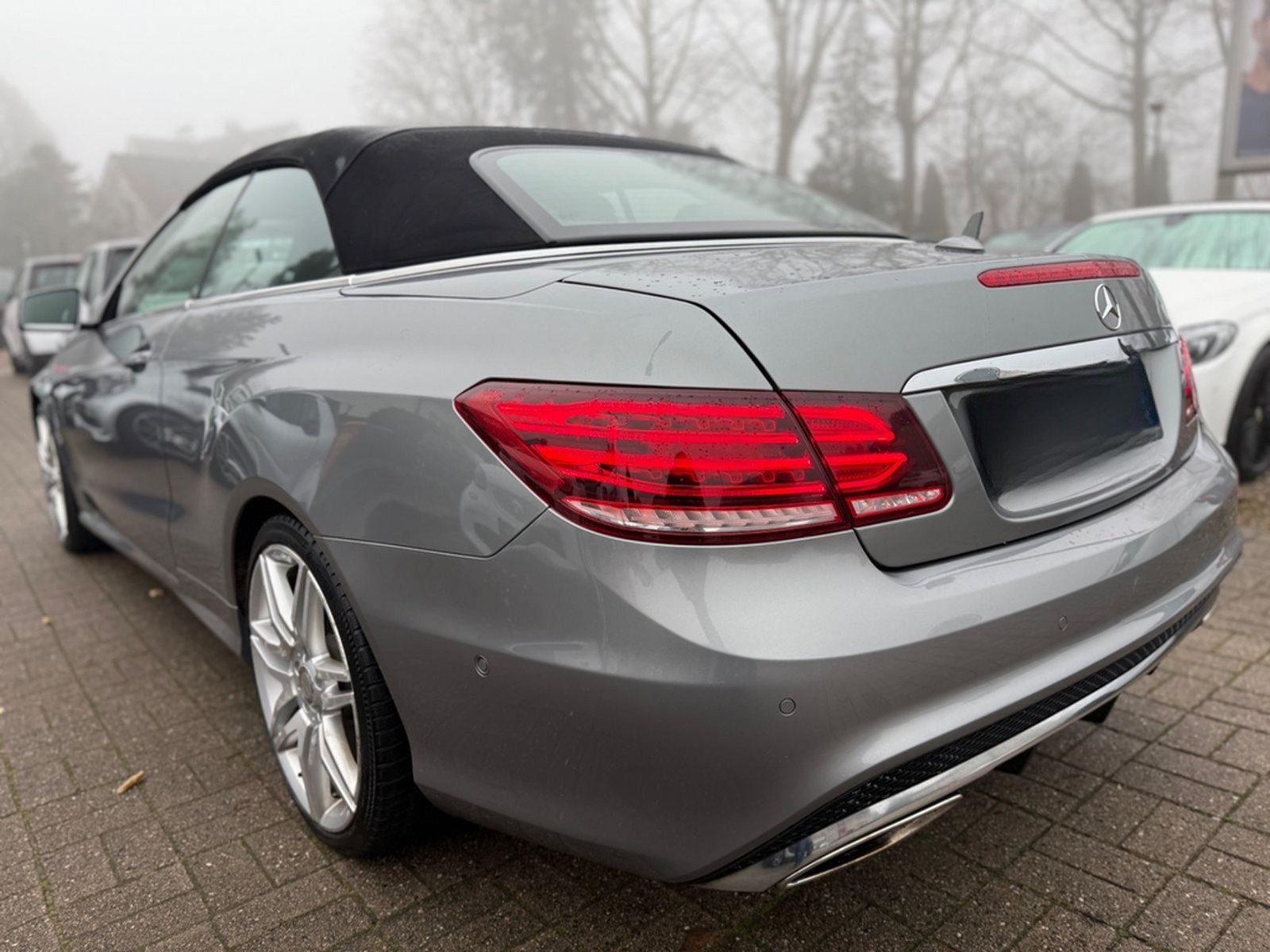Mercedes-Benz E400 CABRIO*AMG*KAMERA*COMAND*LED-ILS*EXCLUSIV* foto 30