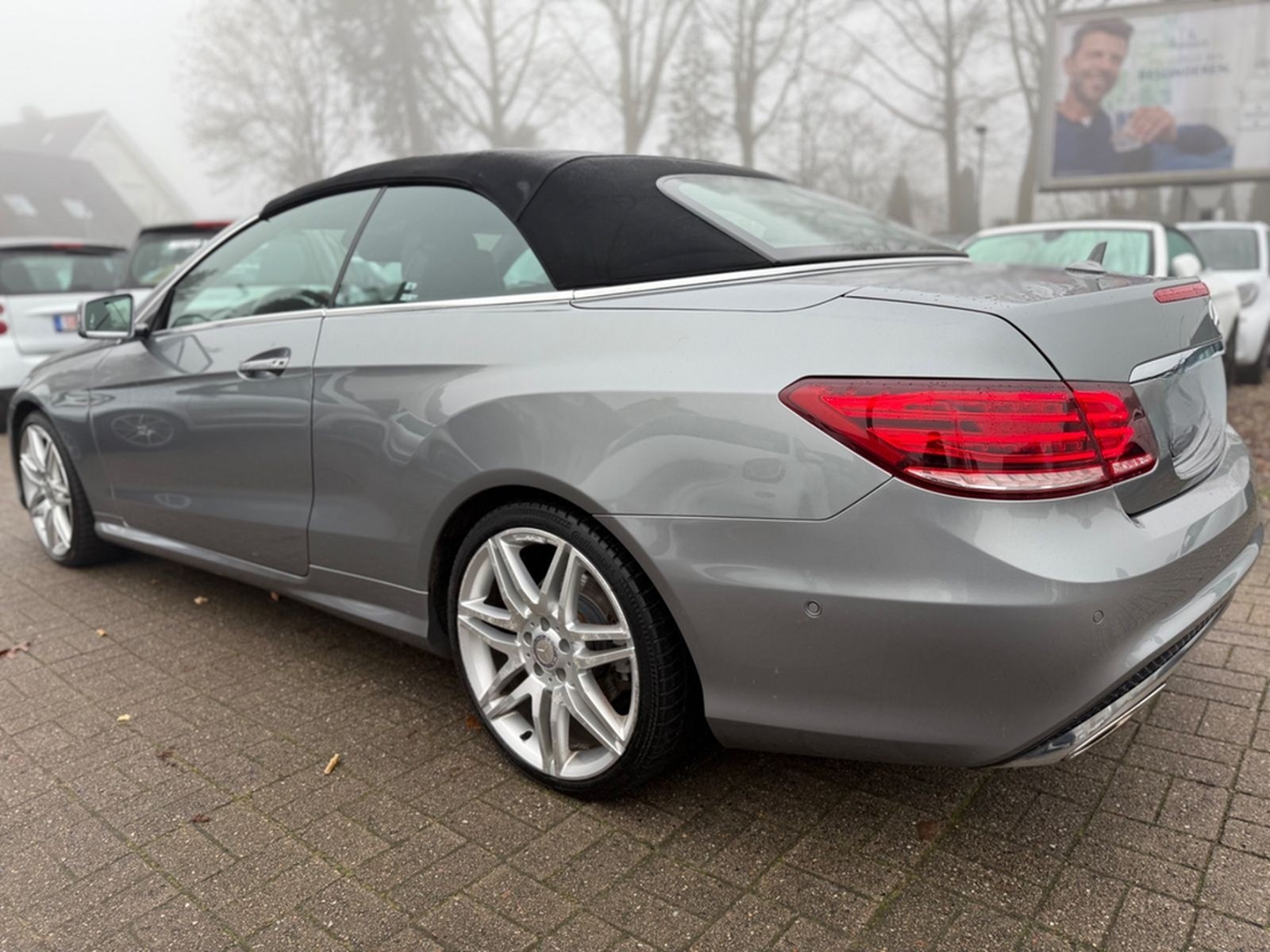 Mercedes-Benz E400 CABRIO*AMG*KAMERA*COMAND*LED-ILS*EXCLUSIV* foto 31