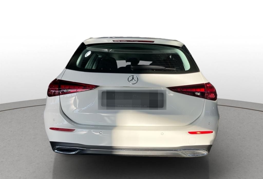 Mercedes-Benz C 220 d AVANTGARDE+AHK+DISTRON+MBUX+Navi-Pr.+LED foto 6