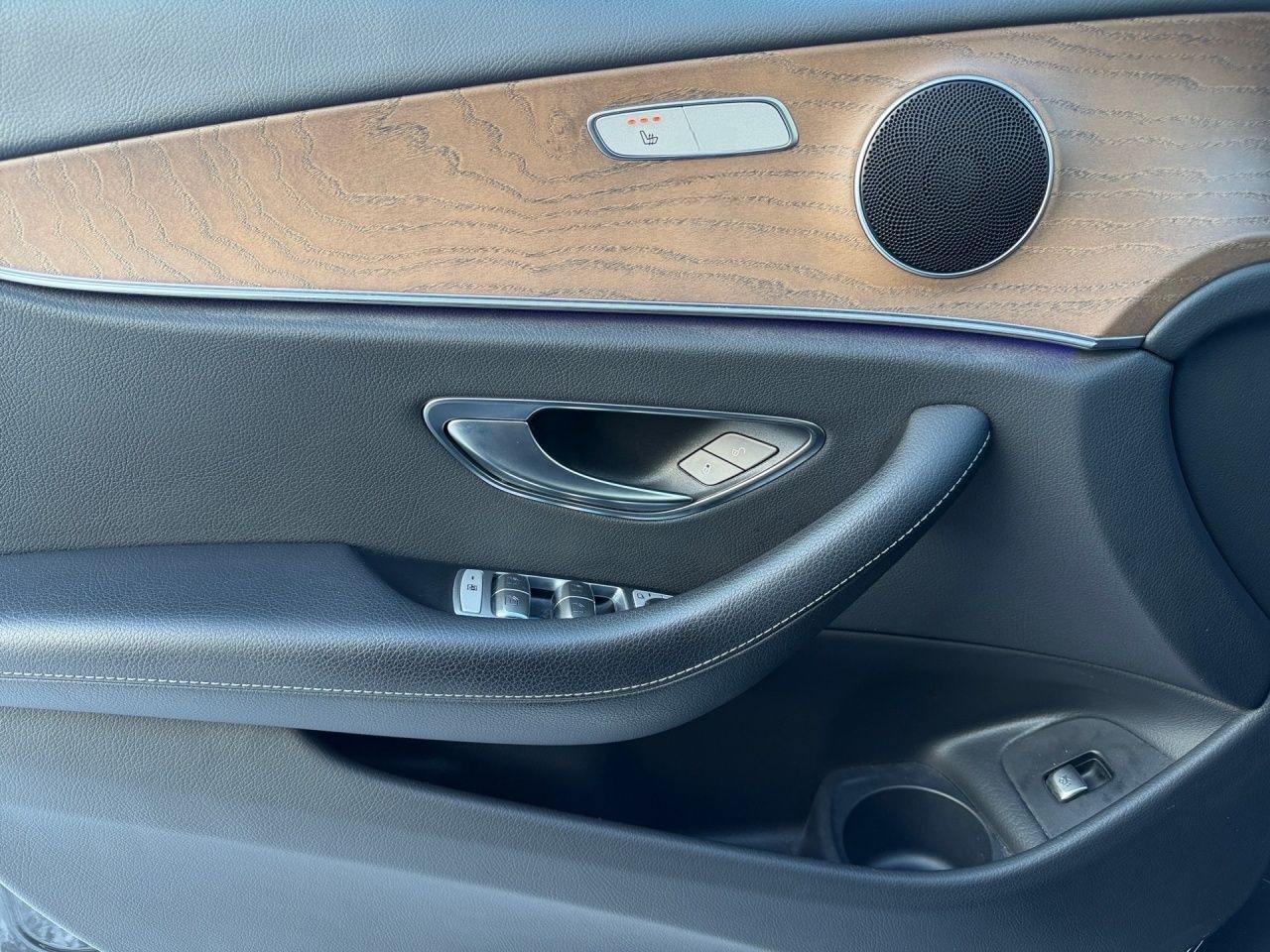 Mercedes-Benz E 450 4M T AVANTGARDE+AHK+DISTRONIC+AMBIENTE+ foto 14