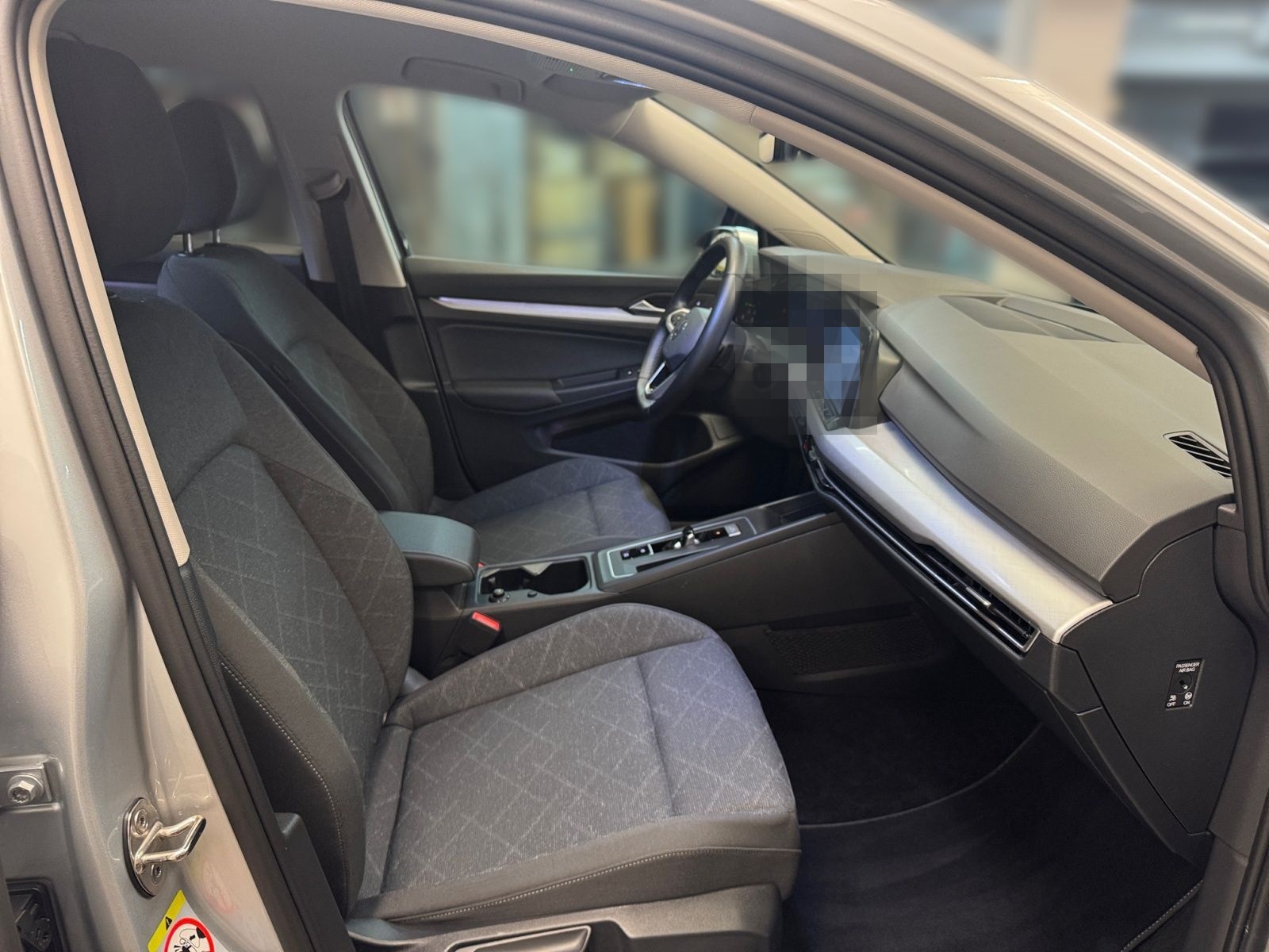 Volkswagen Golf Life 2.0TDI NAVI KAM ACC SHZ foto 15