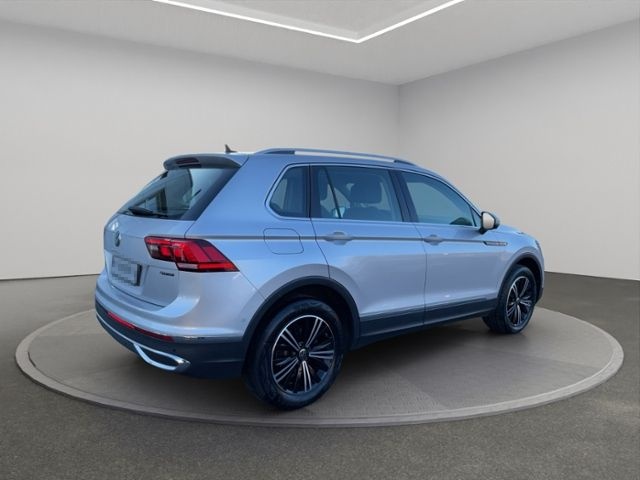 Volkswagen Tiguan 2.0 TDI DSG Elegance 4Mot AHK+KAMERA+TRAI foto 3