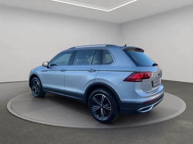 Volkswagen Tiguan 2.0 TDI DSG Elegance 4Mot AHK+KAMERA+TRAI foto 4