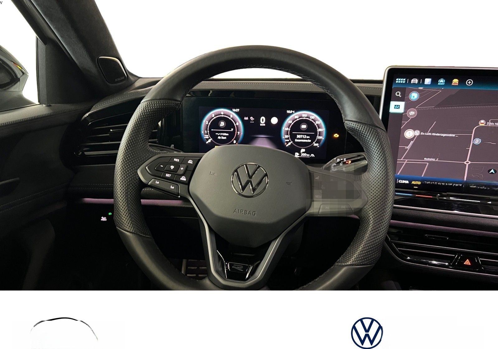 Volkswagen Passat Variant R-Line 2.0 TSI 4Mot DSG+AHK+PANO foto 13