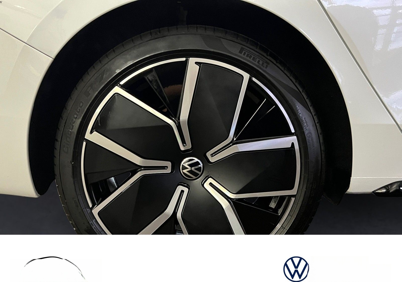 Volkswagen Passat Variant R-Line 2.0 TSI 4Mot DSG+AHK+PANO foto 6