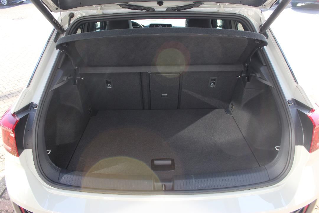 Volkswagen T-ROC R-Line 1.5 TSI DSG Easy Open Kamera Side A foto 13