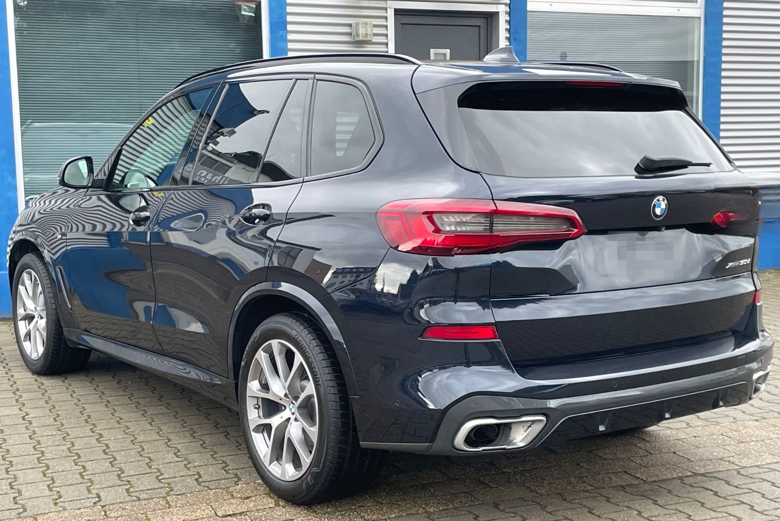 BMW X5 xDrive30d*M-SPORT*SHADOW*LASER*PANO*LEDER*HUD foto 8