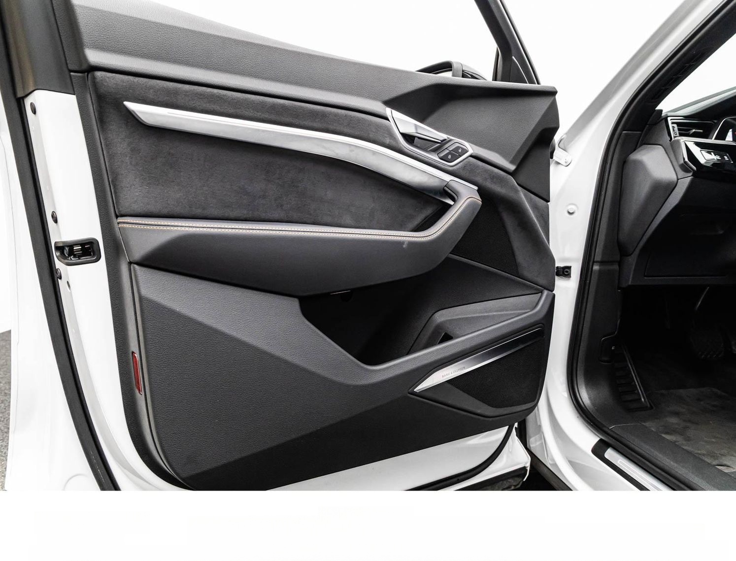 Audi E-TRON SPORTBACK 50 2x S LINE BLACK-EDITION/ACC foto 14