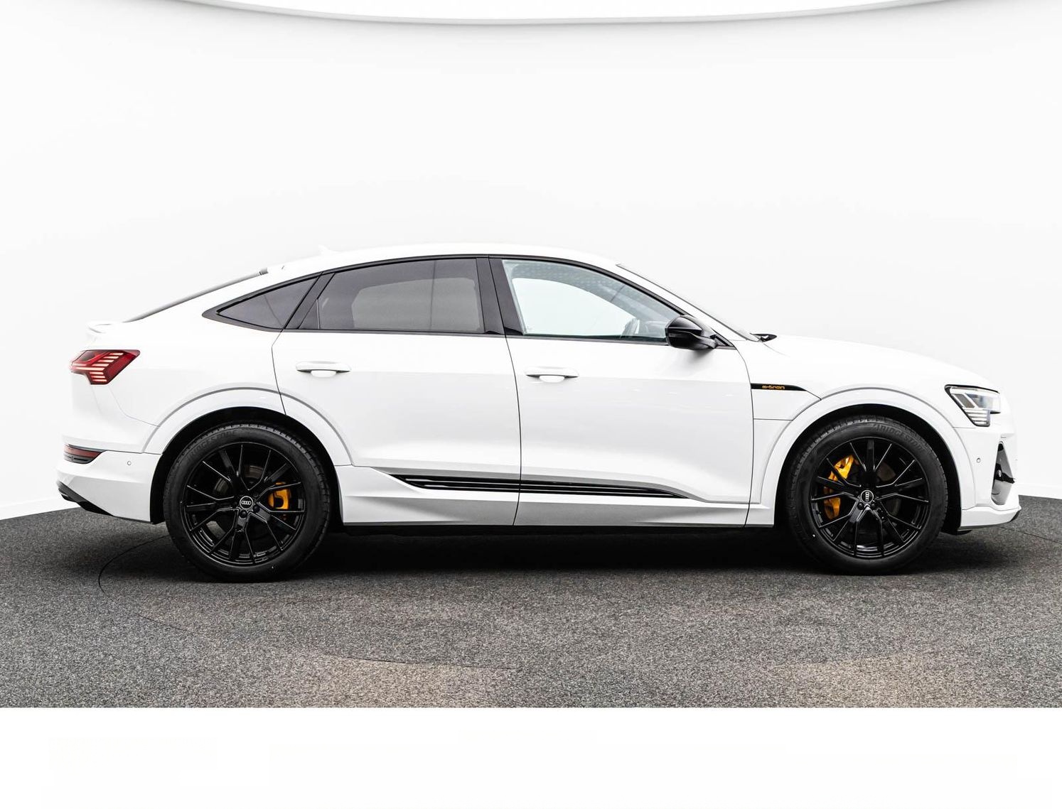 Audi E-TRON SPORTBACK 50 2x S LINE BLACK-EDITION/ACC foto 8