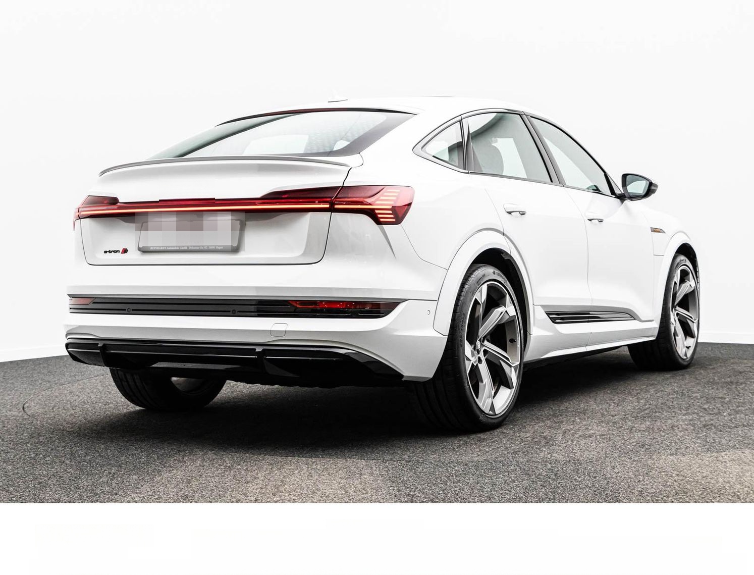 Audi E-TRON SPORTBACK S BLACK MATRIX/ACC/HuD/PANO/KAM foto 9