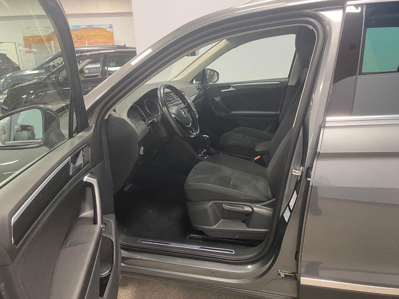 Volkswagen Tiguan 2.0 TSI DSG 4MOTION Highline+ACC+DCC+NAVI foto 7