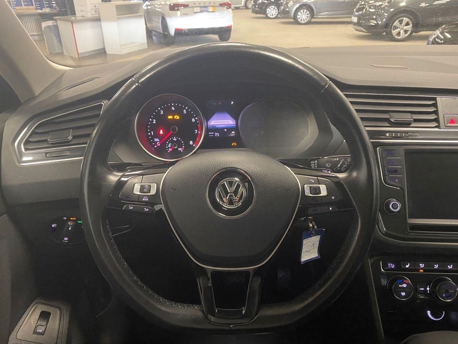 Volkswagen Tiguan 2.0 TSI DSG 4MOTION Highline+ACC+DCC+NAVI foto 8