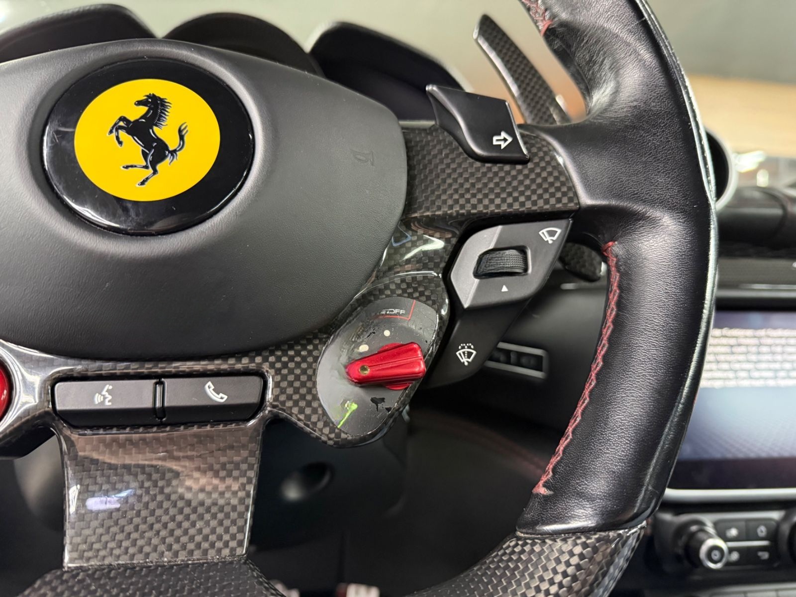 Ferrari Portofino foto 24