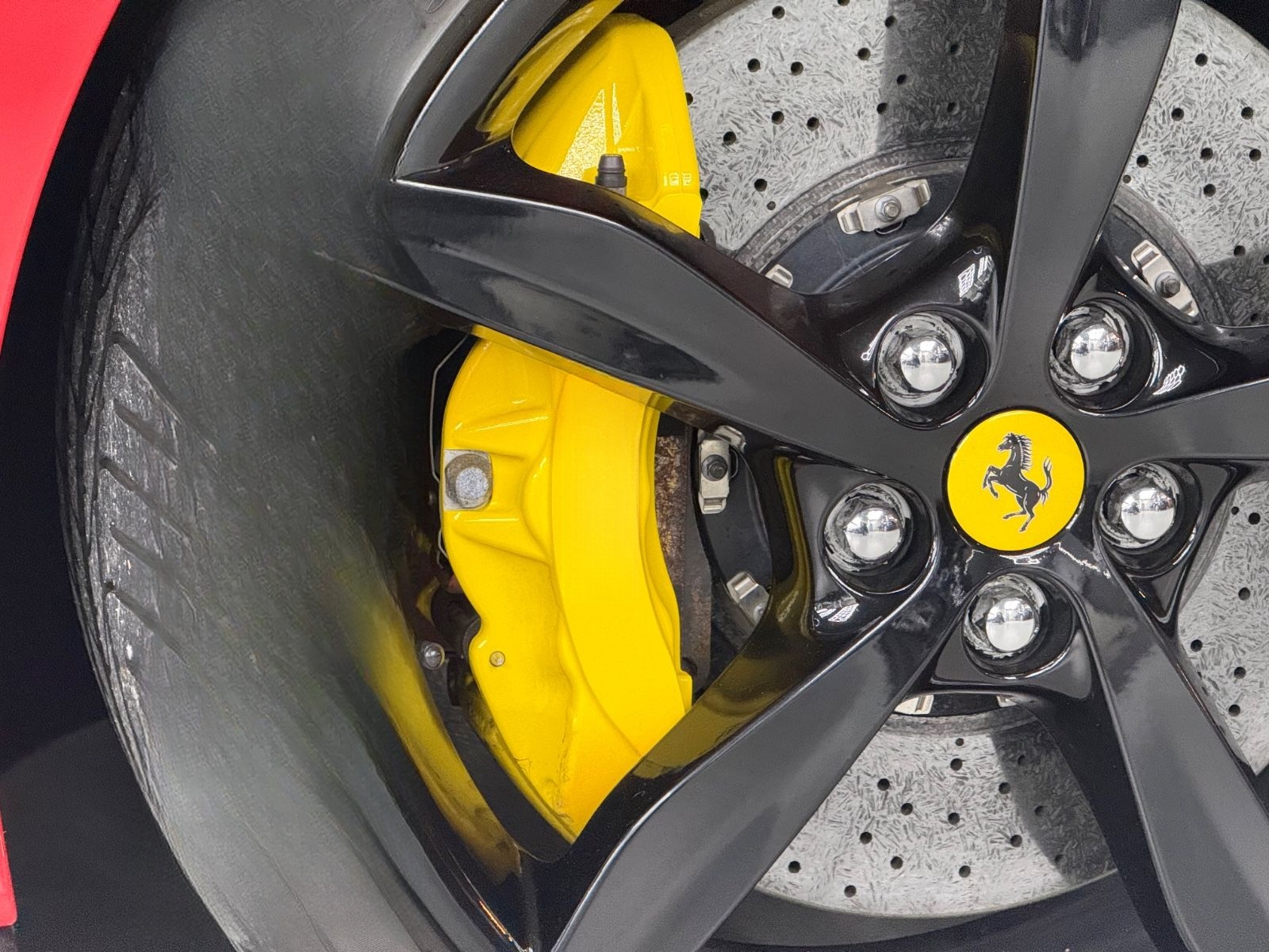 Ferrari Portofino foto 6