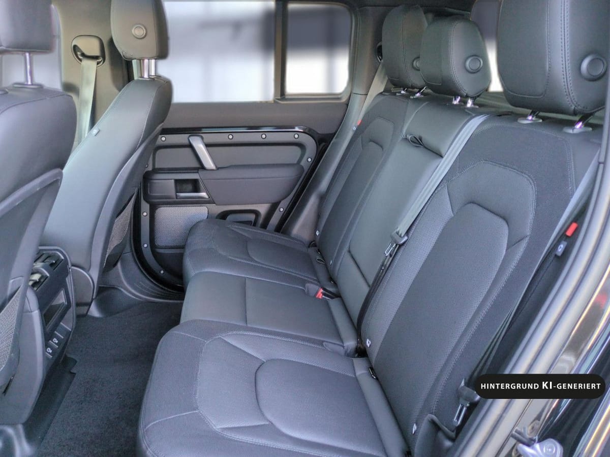 Land Rover Defender 110 D300 X-Dynamic S AHK Black-P. Navi foto 8