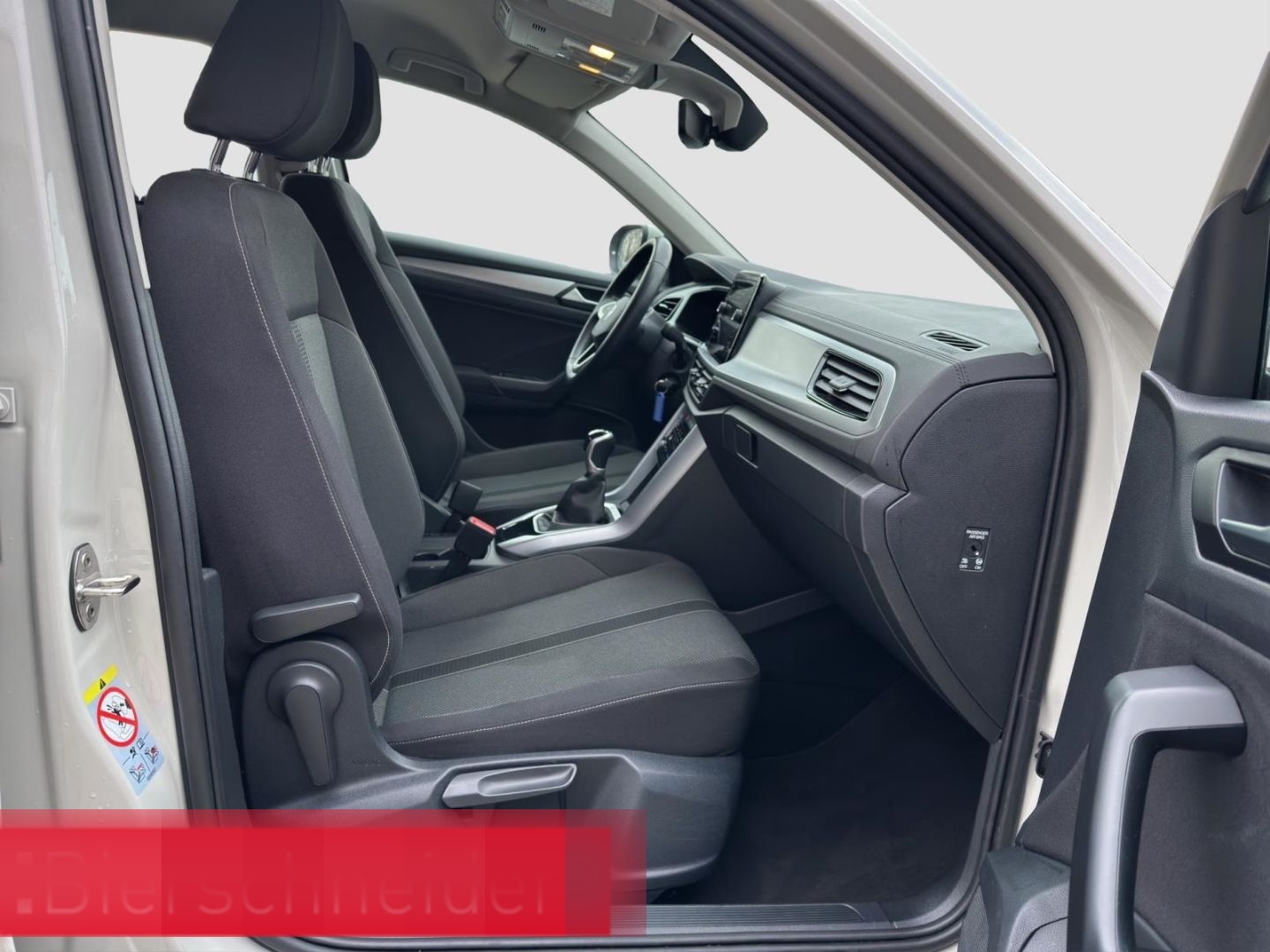 Volkswagen T-Roc 1.0 TSI Life LED ACC NAVI DIG. COCKPIT foto 16