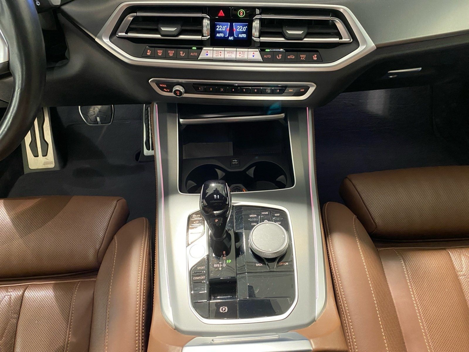 BMW X5 xDrive30d M Sport Standheizung Massage AHK foto 9