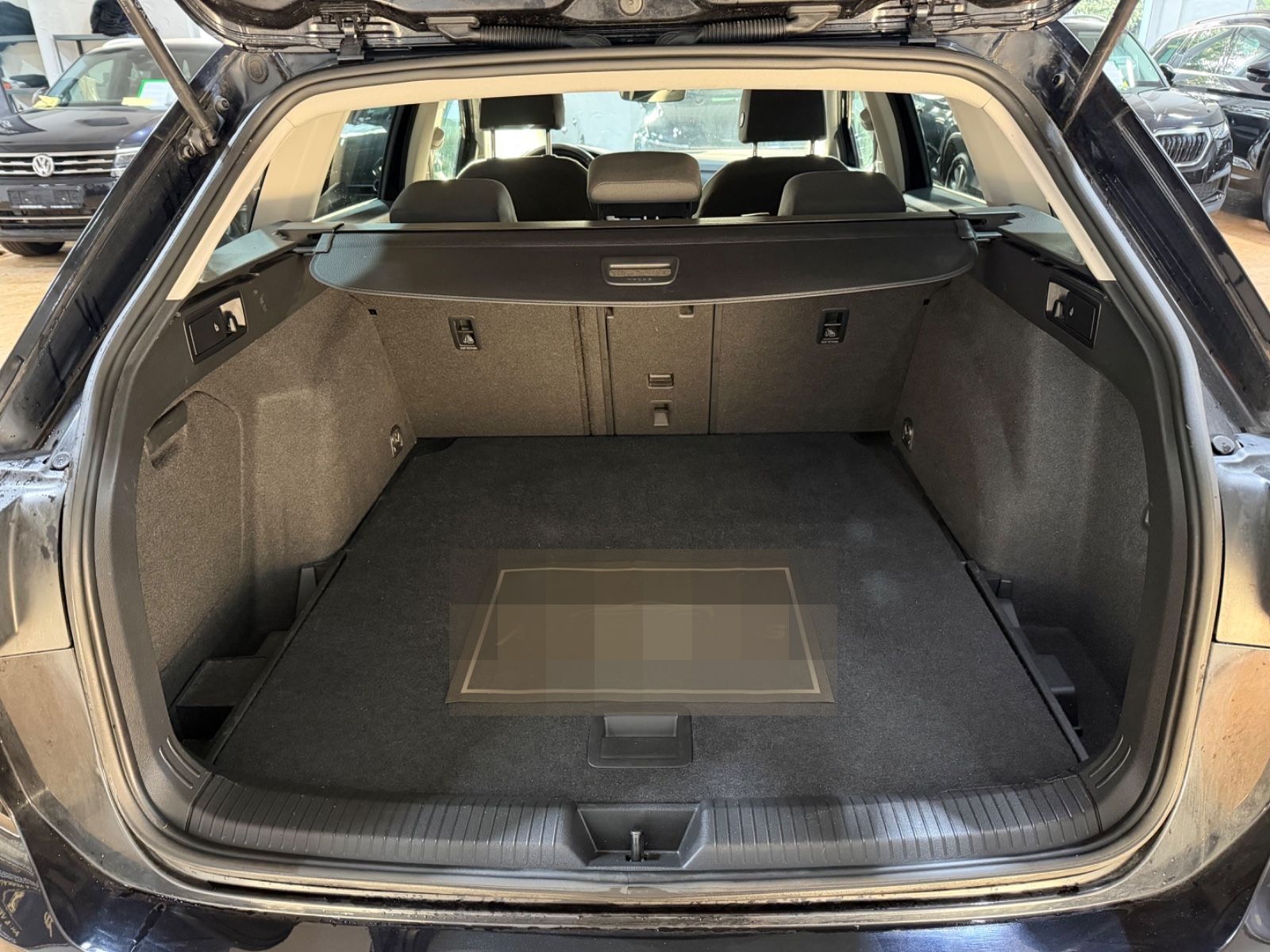 Volkswagen Golf VIII VariantLife2.0TDI DSG/GARANTIE/AHK/ACC foto 10