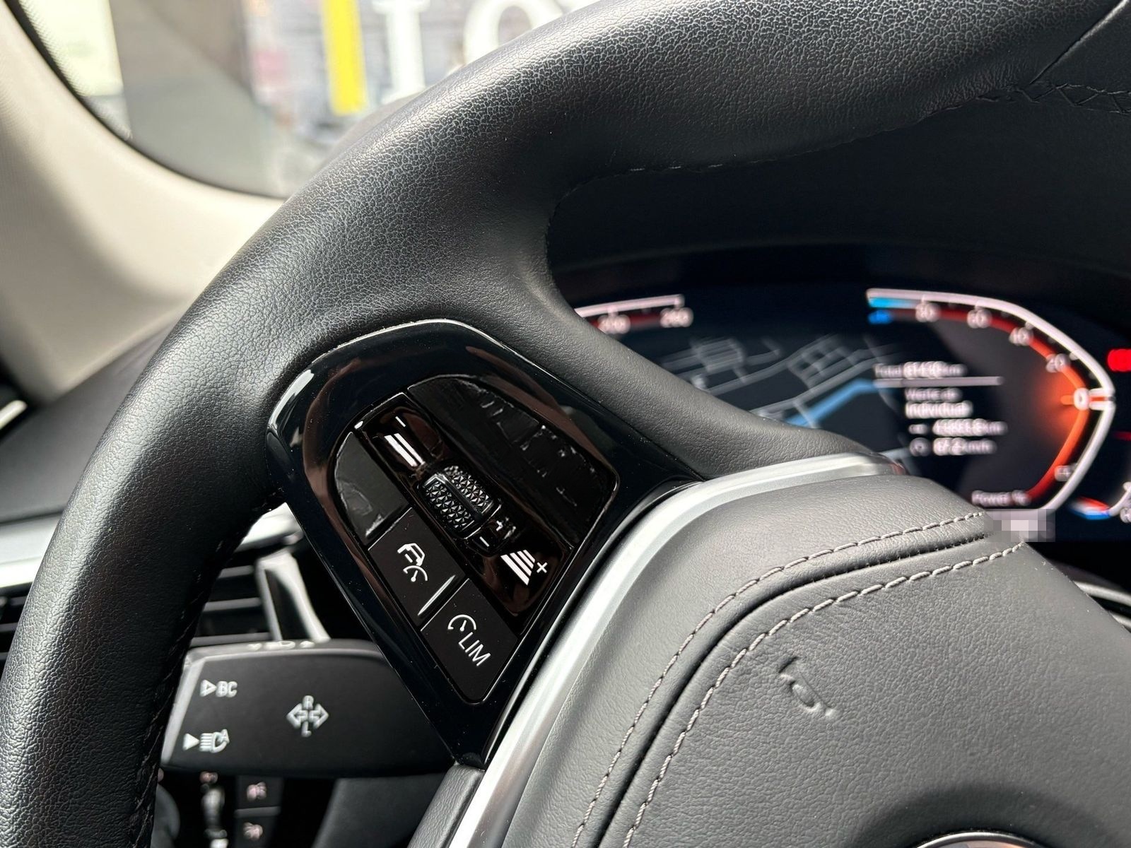 BMW 520d LED DA ACC PA+ HuD Standh. LC Prof. Lhz foto 17