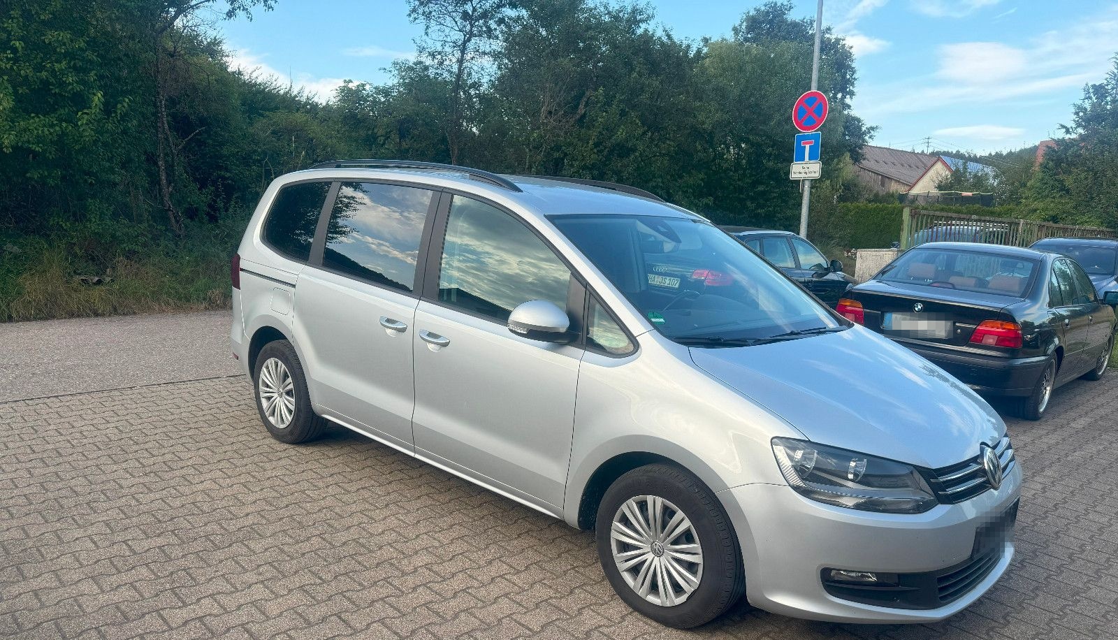 Volkswagen Sharan 2.0 TDI DSG Trendline NAVI SHZ MFL foto 4