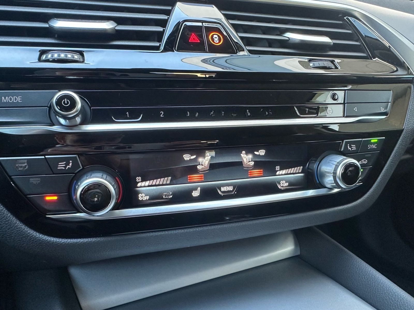 BMW 520d LC Prof. LED DA ACC PA Standh. Lhz foto 10