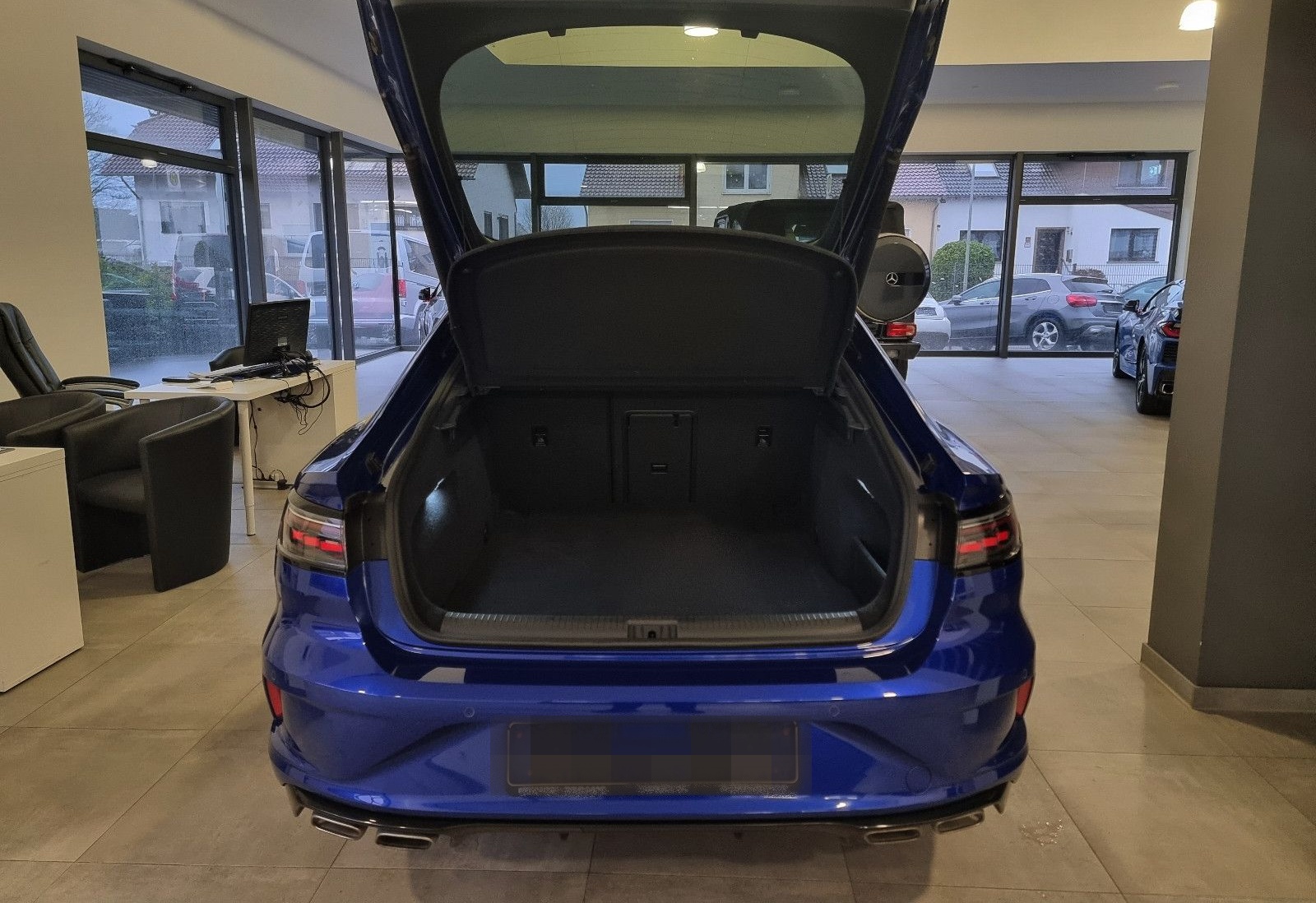 Volkswagen Arteon R 4Mot. Aut-F1 Leder Navi Virtual HUD 20" foto 15
