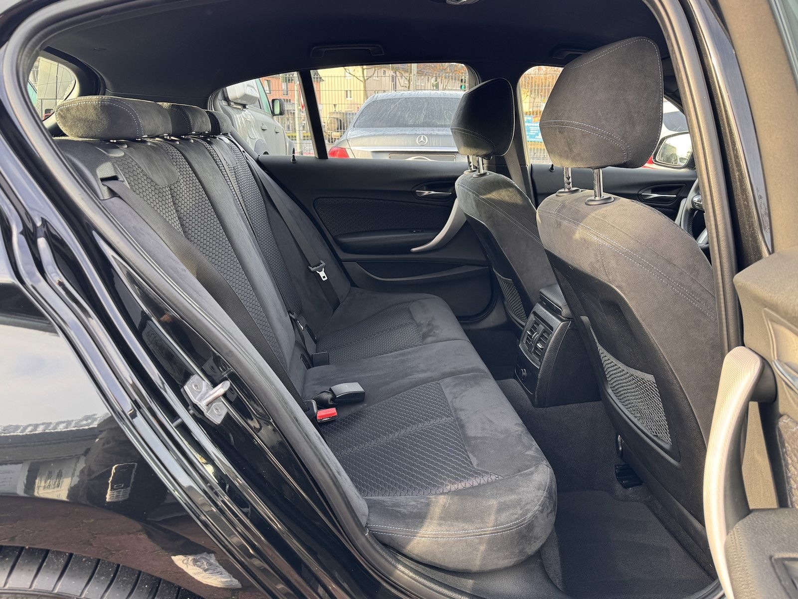 BMW 118d M Sport RFKA LED NAVI PROF MEMORY foto 13