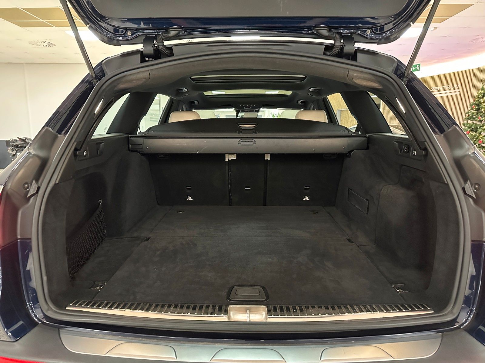 Mercedes-Benz E 400 d T 4M All-Terrain +AHK+ACC+360°+MBUX+PANO foto 12