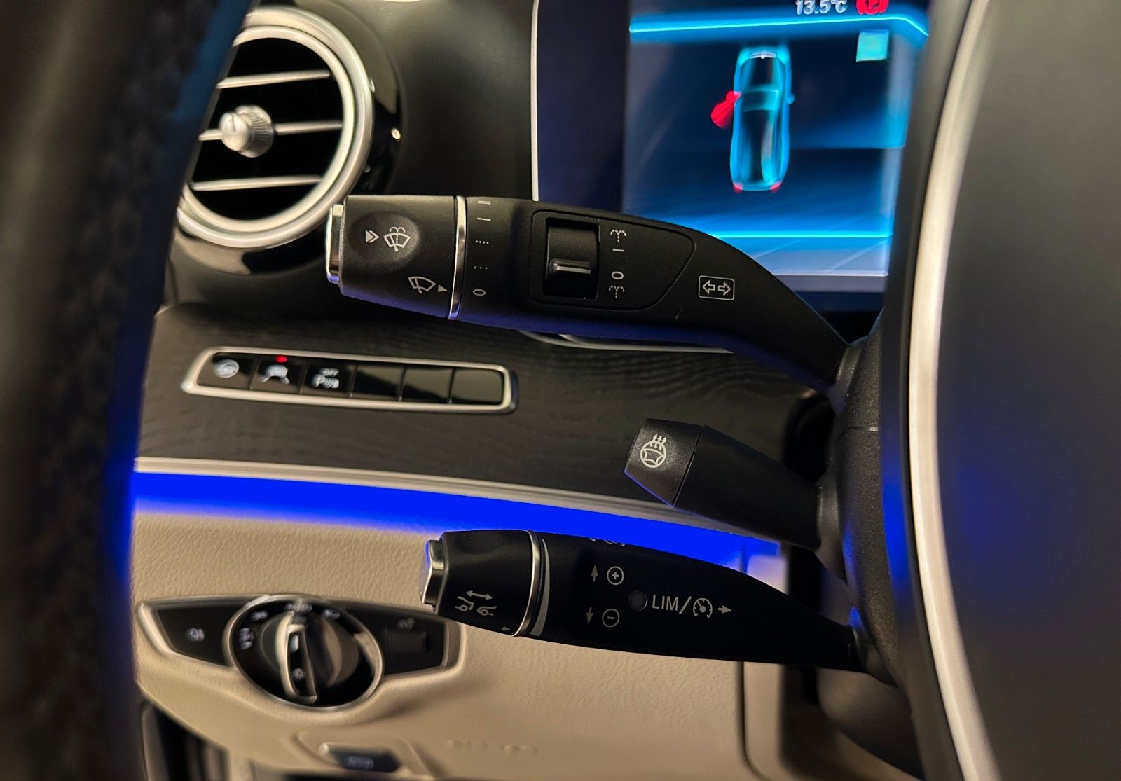 Mercedes-Benz E 400 d T 4M All-Terrain +AHK+ACC+360°+MBUX+PANO foto 15