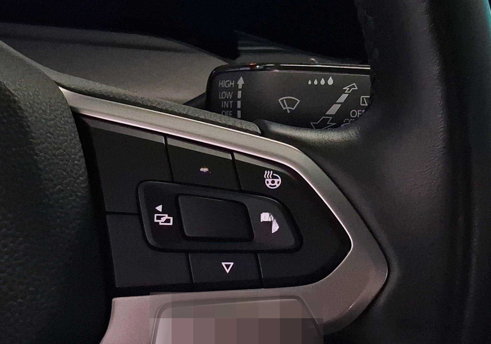 Volkswagen Golf VIII Var. 2.0 TDI Life,1.Hand,Navi,LED,ACC foto 16