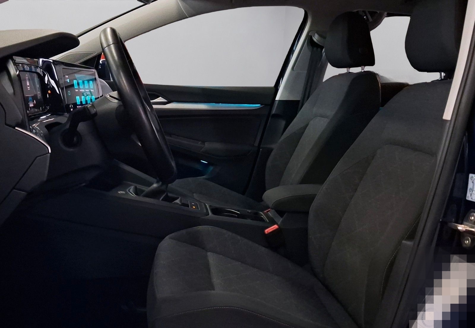 Volkswagen Golf VIII Var. 2.0 TDI Life,1.Hand,Navi,LED,ACC foto 7